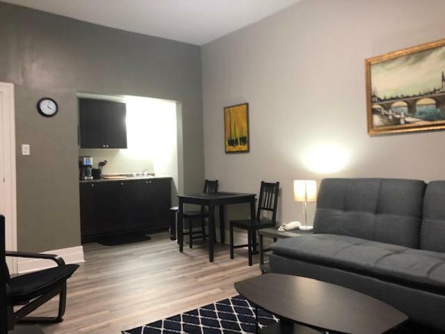 Royal Hotel Flin Flon Εξωτερικό φωτογραφία